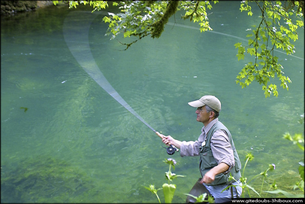 Pêche à la truite dans le cusansin