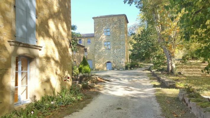 logement de groupe LUC-SUR-AUDE