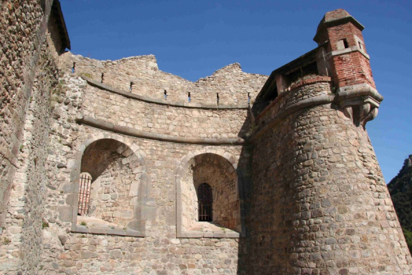 logement de groupe VILLEFRANCHE-DE-CONFLENT