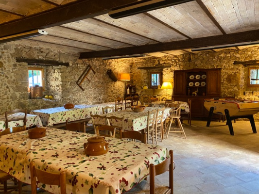 grande salle à manger