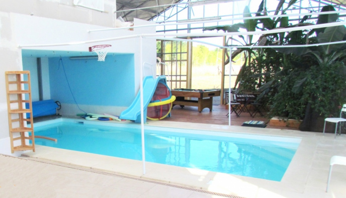 vacances en groupe Gite & piscine chauffée en campagne prés de NANTES