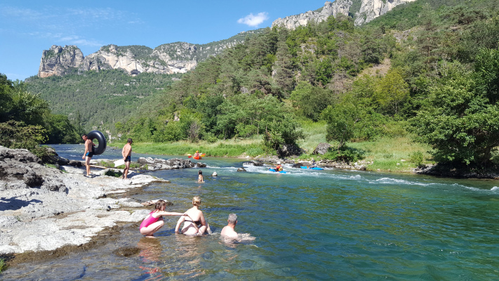 Plage au Bord du Tarn
