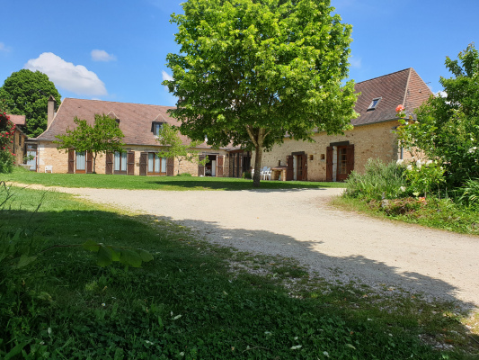 hébergement domaine de la deymarie    maison de caractere   