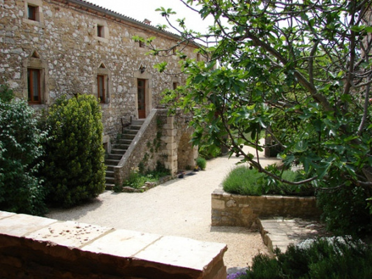gite de groupe Domaine de l'Astic Sud Ardèche 8 à 45 pers.