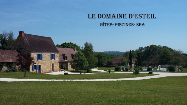 location Le Domaine d'Esteil Gîte Piscine Spa