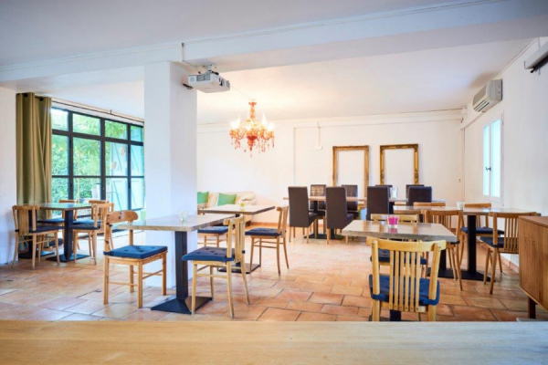 logement de groupe PROVENCE-ALPES-COTE D'AZUR