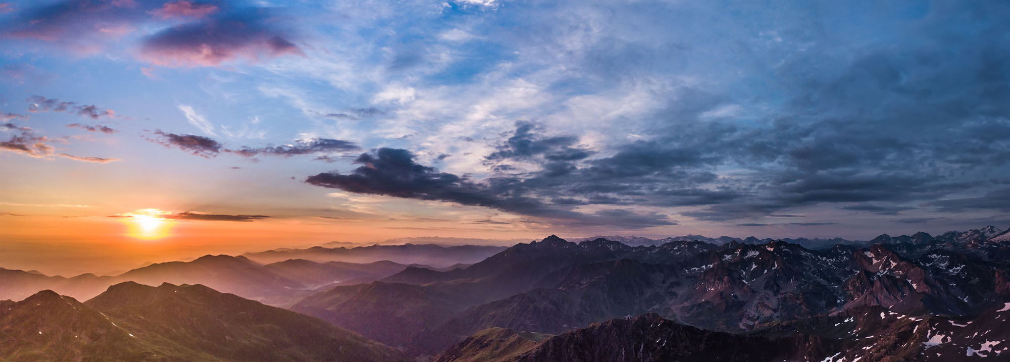 PAnorama sur les Pyrénées